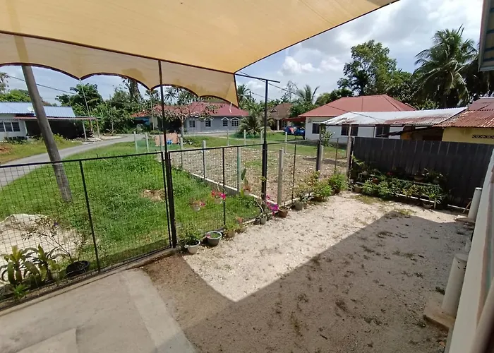 Rods Homestay - Kg Agong Penaga